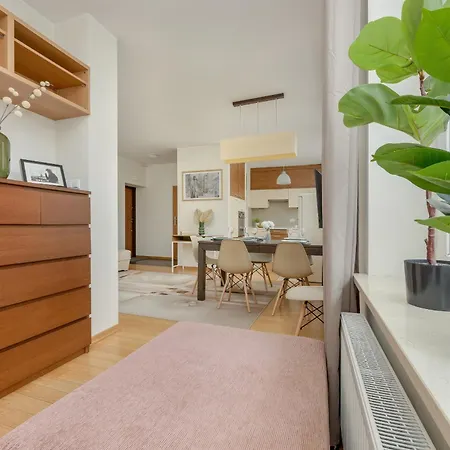 Spacious In The Heart Of By Renters Daire Sopot