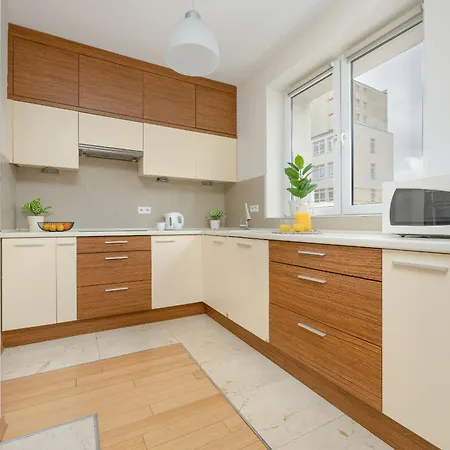Daire Spacious In The Heart Of By Renters Sopot